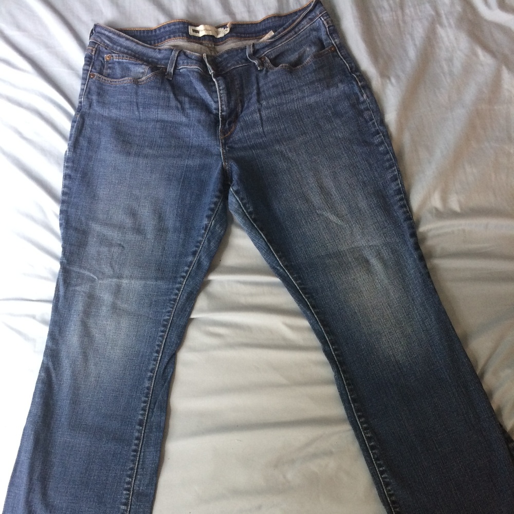 Levi's Bold Curve Classic Rise Boot Cut Jeans 16